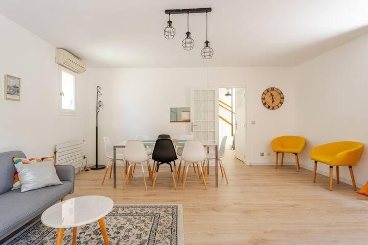Maison De Vacances Marseille Luaran gambar