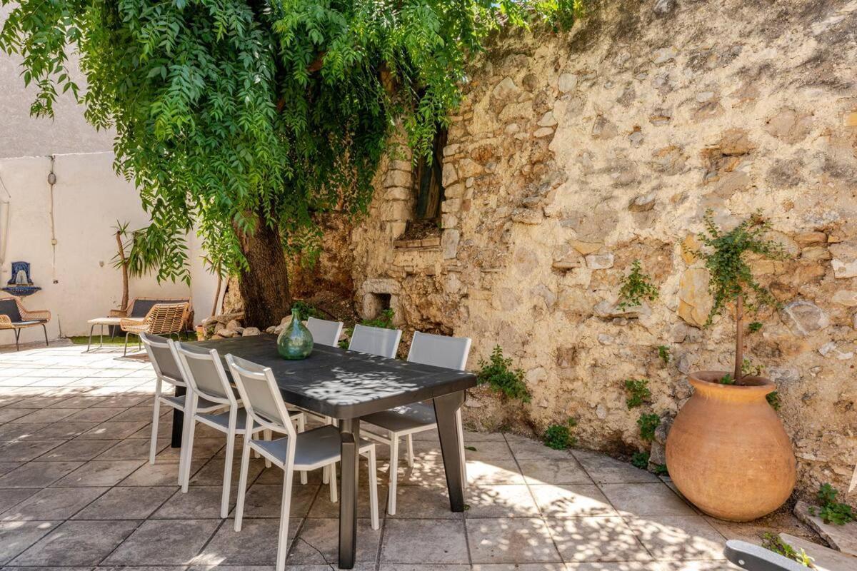 Maison De Vacances Marseille Luaran gambar